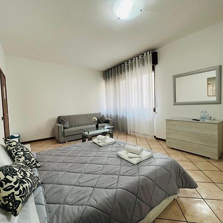 Casa Vacanza Elena 2 Verona Dış mekan fotoğraf
