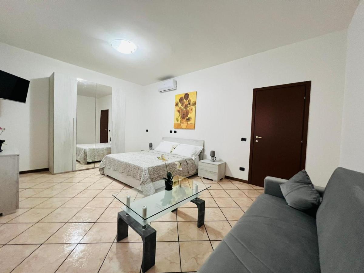 Casa Vacanza Elena 2 Verona Dış mekan fotoğraf