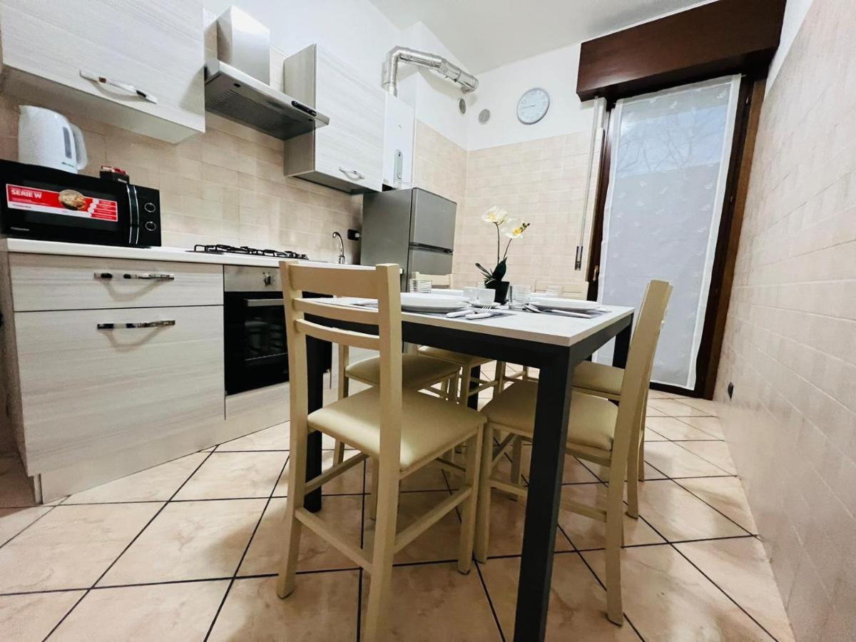 Casa Vacanza Elena 2 Verona Dış mekan fotoğraf