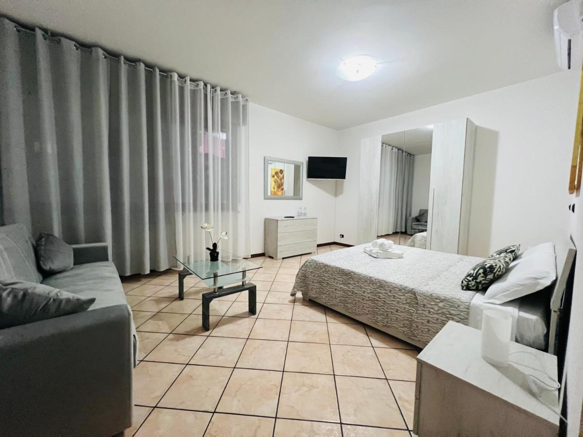 Casa Vacanza Elena 2 Verona Dış mekan fotoğraf