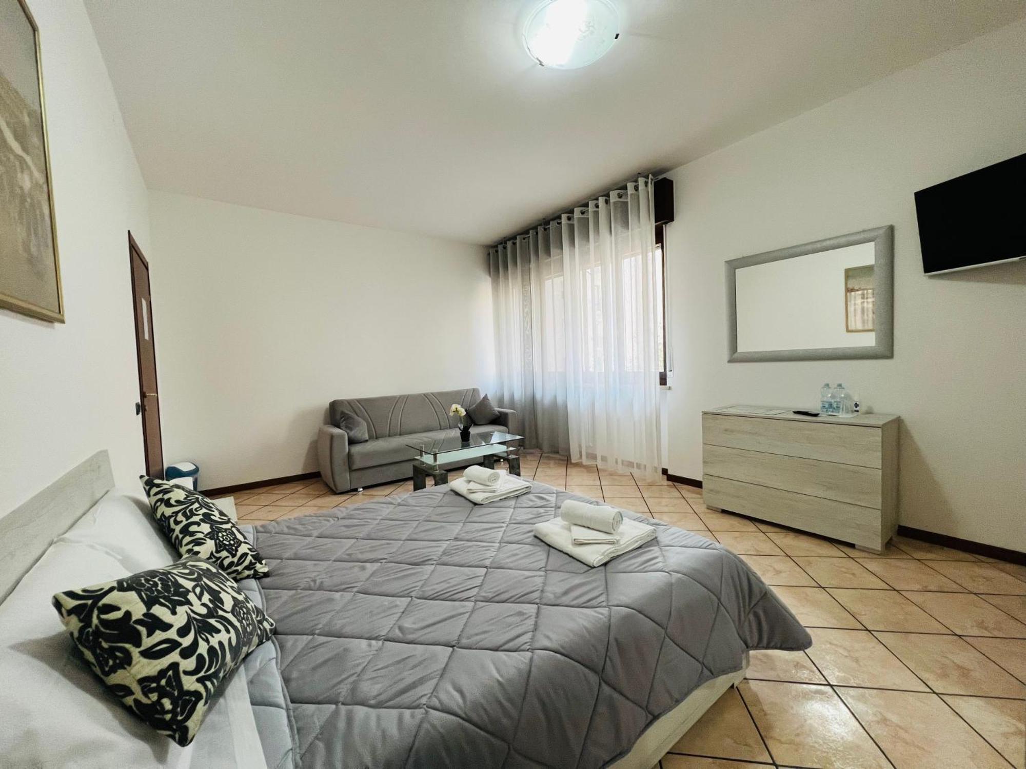 Casa Vacanza Elena 2 Verona Dış mekan fotoğraf